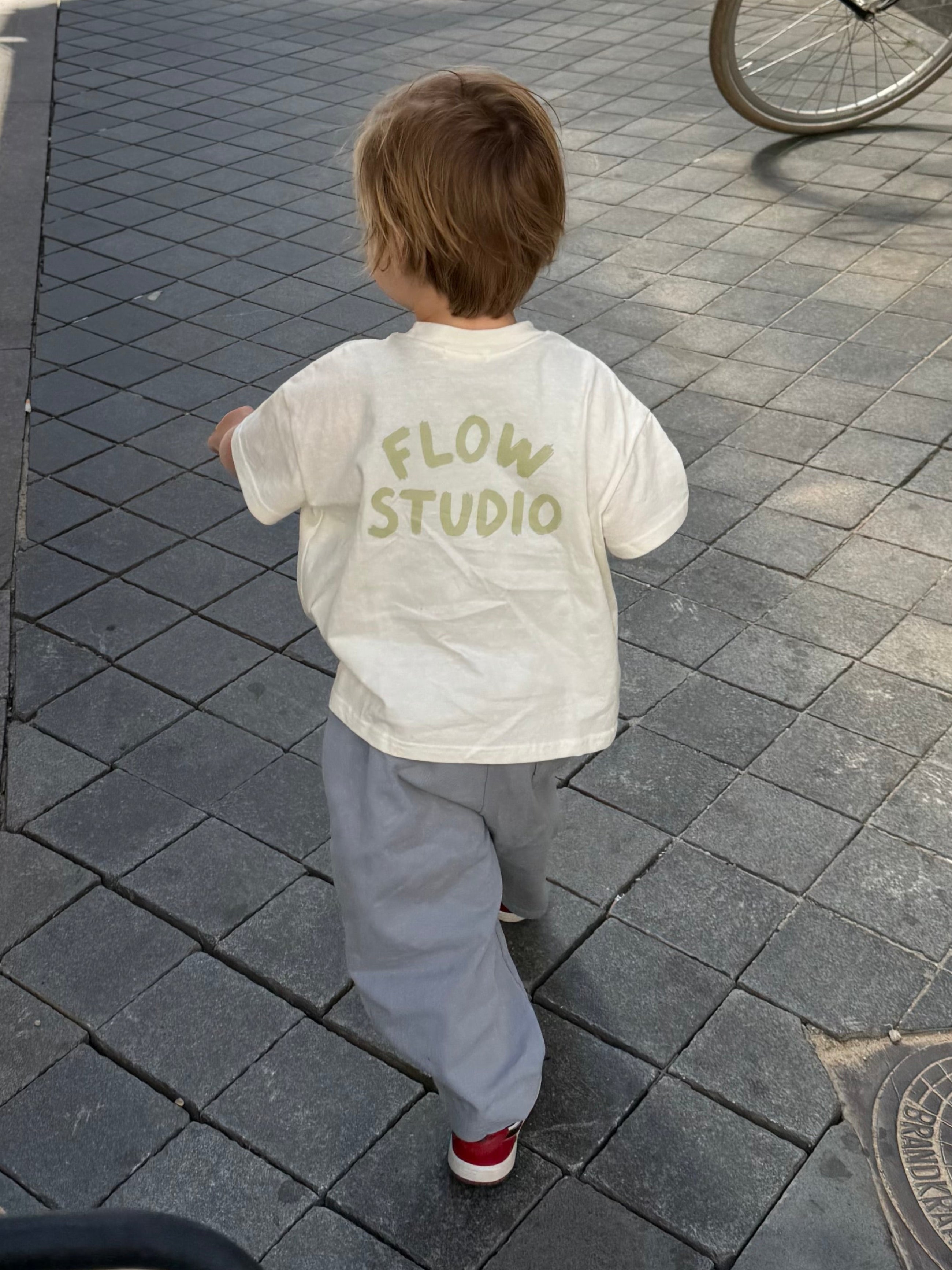 T-shirt Flow