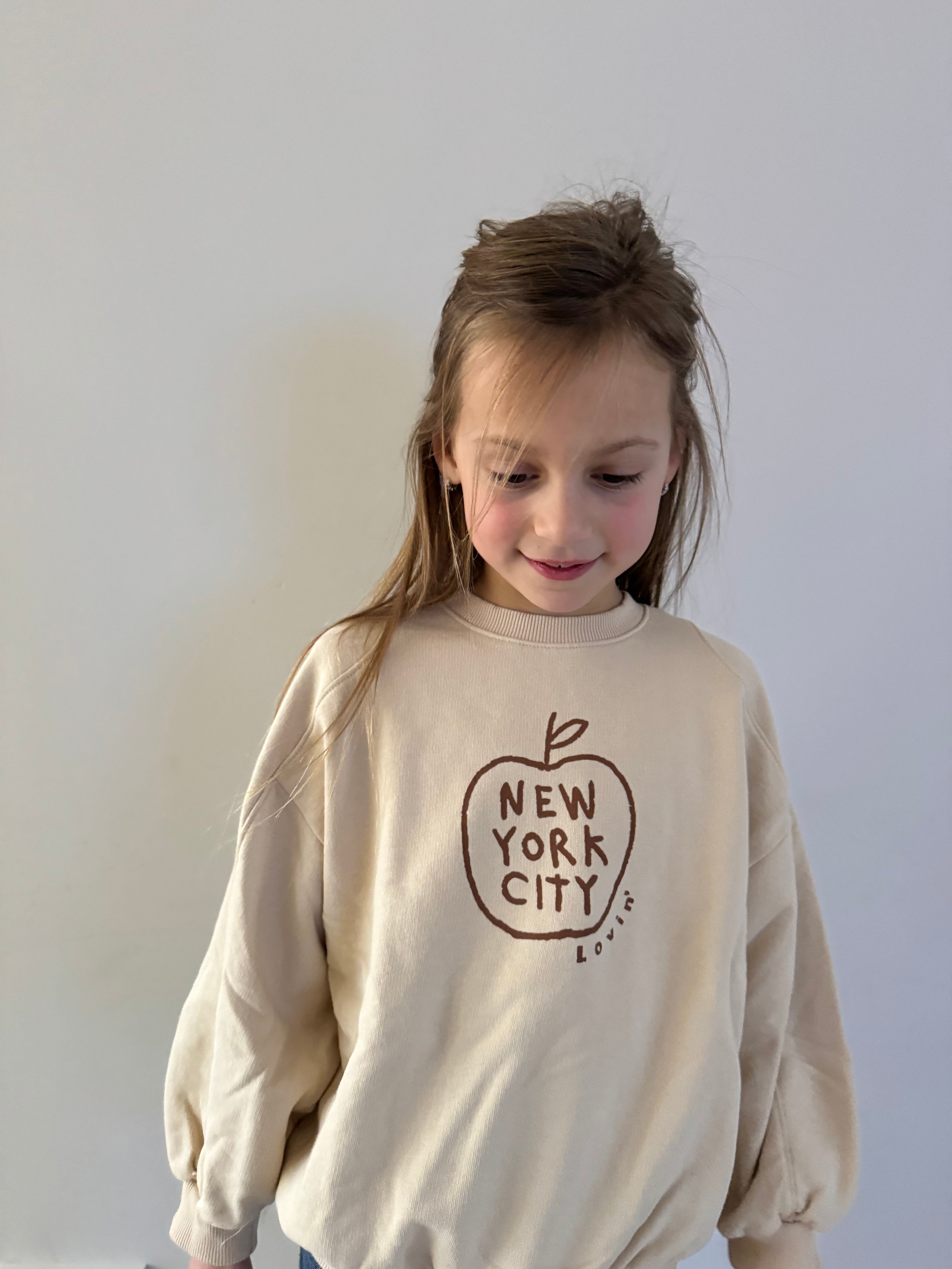 New York Apple Sweater